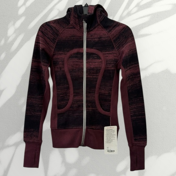 Lululemon Scuba Hoodie ll NWT - Picture 2 of 13